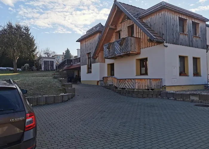 Ferienwohnung Und Pension Guertler