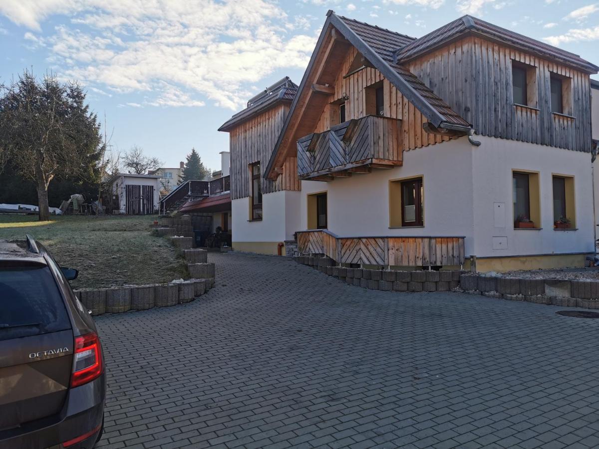 Und Guertler Apartment Werdau