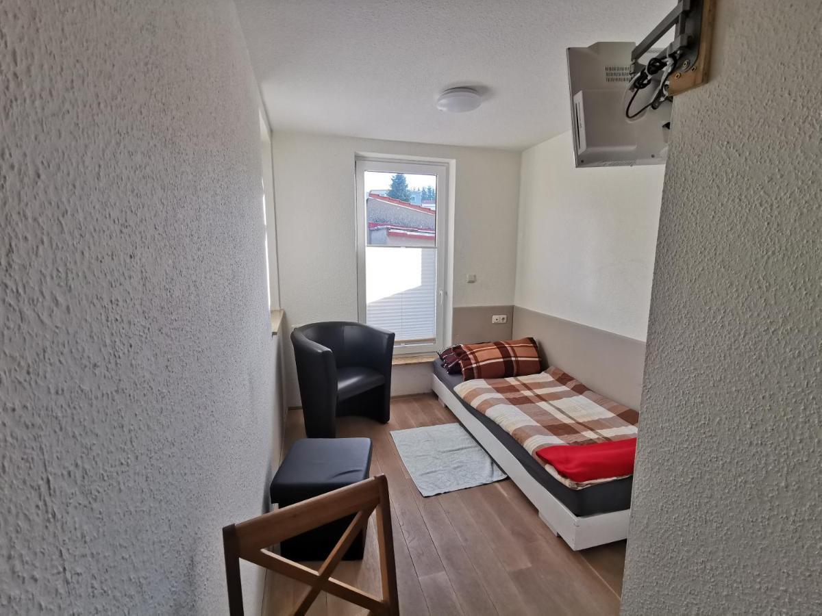Und Guertler Apartment Werdau